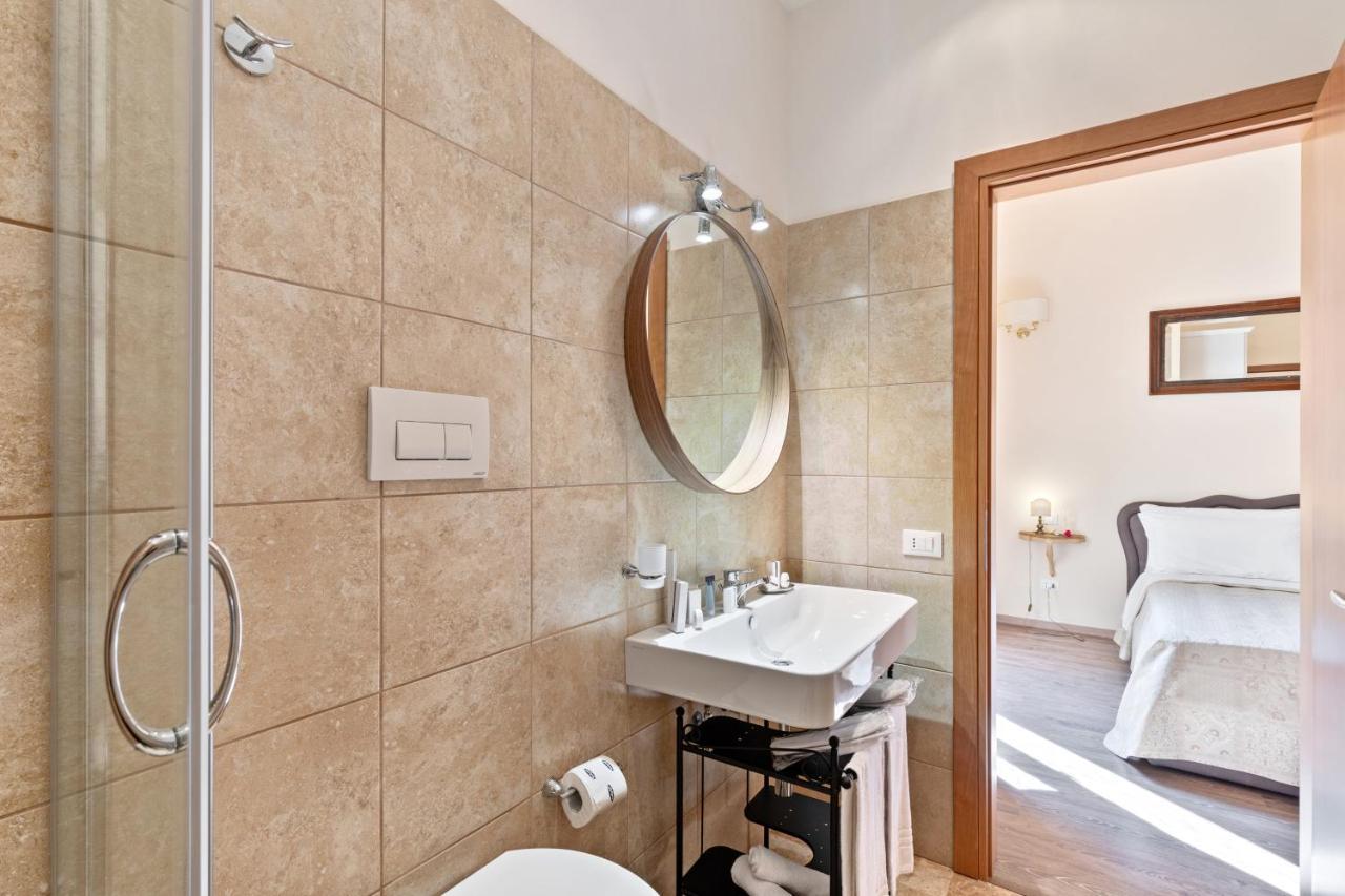 Vatican Domus Luxury Rooms روما المظهر الخارجي الصورة