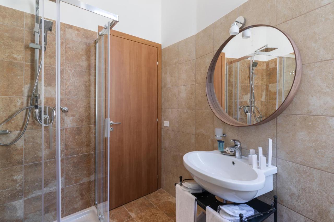 Vatican Domus Luxury Rooms روما المظهر الخارجي الصورة